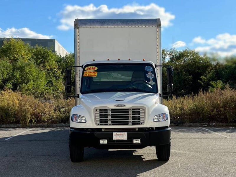 2018 Freightliner M2 106