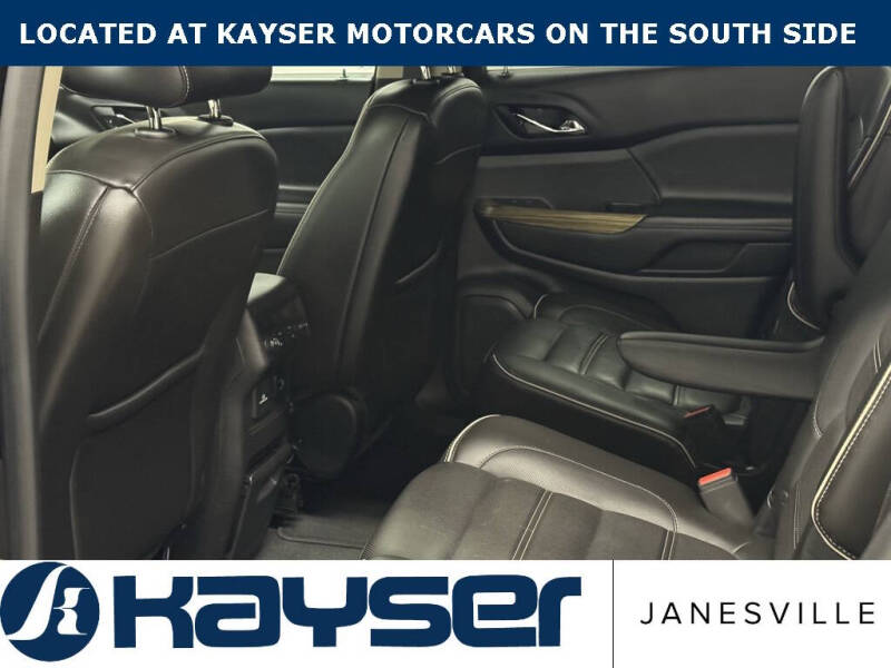 2017 GMC Acadia Denali