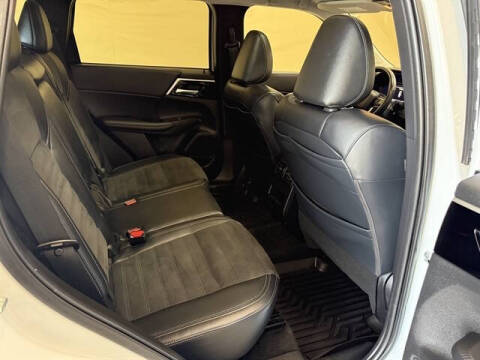 2024 Mitsubishi Outlander