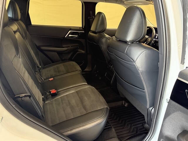2024 Mitsubishi Outlander