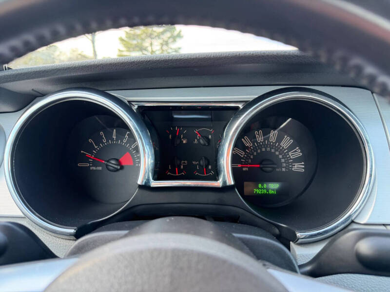 2006 Ford Mustang GT Deluxe