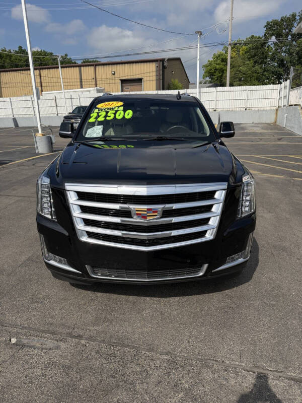 2017 Cadillac Escalade Luxury