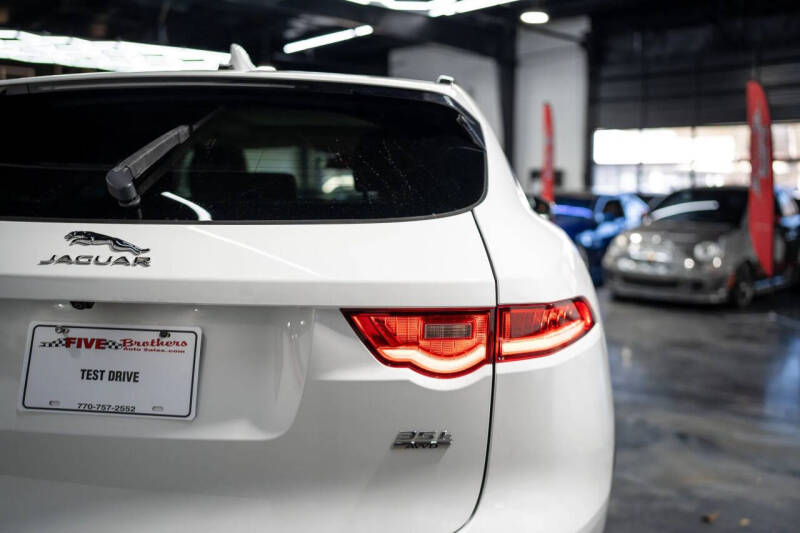 2017 Jaguar F-PACE 35t Prestige
