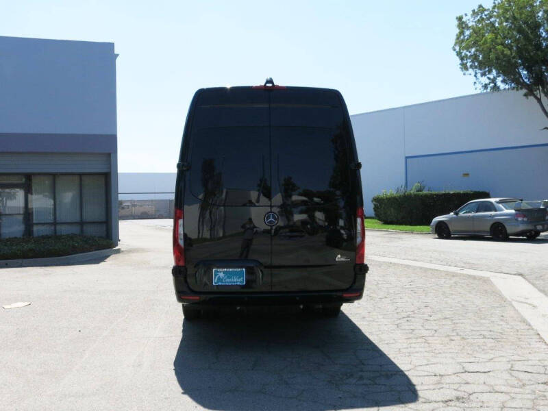 2019 Mercedes-Benz Sprinter Shuttle