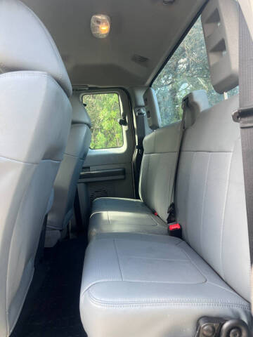 2015 Ford F-350 Super Duty XL