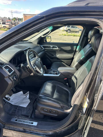 2014 Ford Explorer Sport