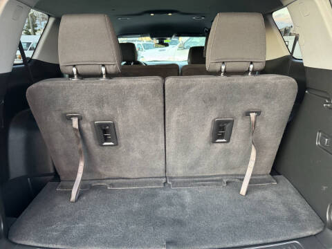 2017 GMC Acadia SLE-2