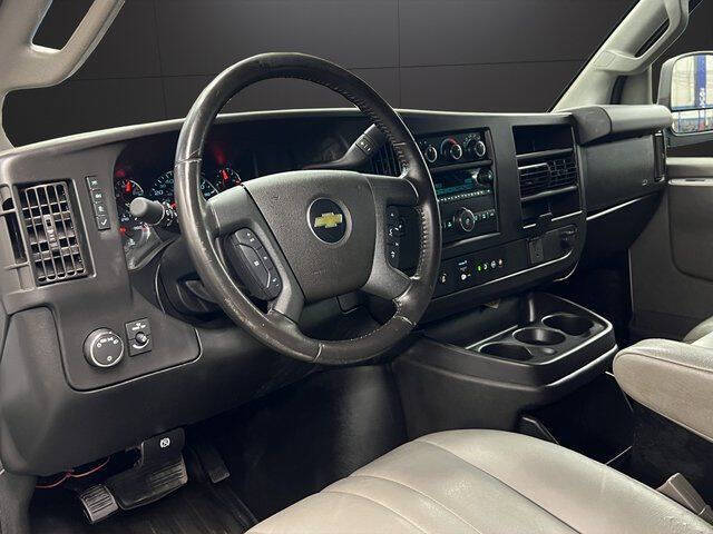 2021 Chevrolet Express 2500