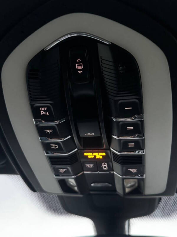 2013 Porsche Cayenne Turbo