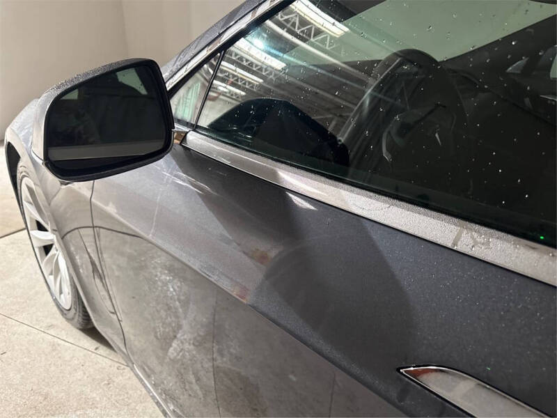 2016 Tesla Model S 70