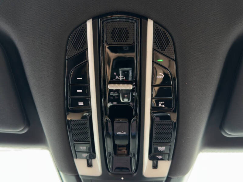 2022 Porsche Cayenne