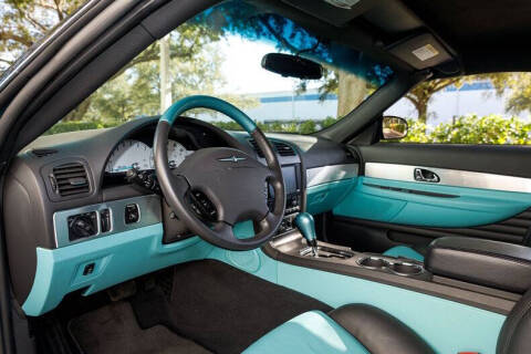 2002 Ford Thunderbird