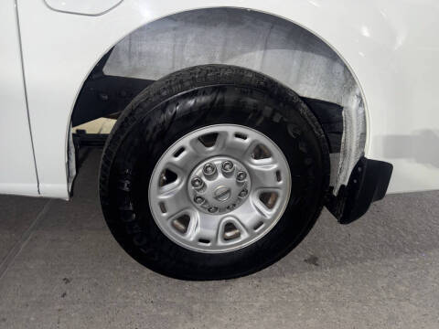 2019 Nissan NV 2500 HD SV