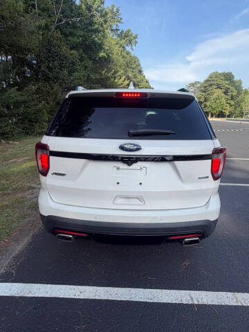 2017 Ford Explorer Sport