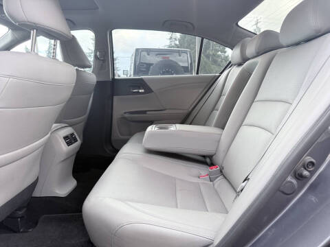 2017 Honda Accord EX-L w/Navi w/Honda Sensing