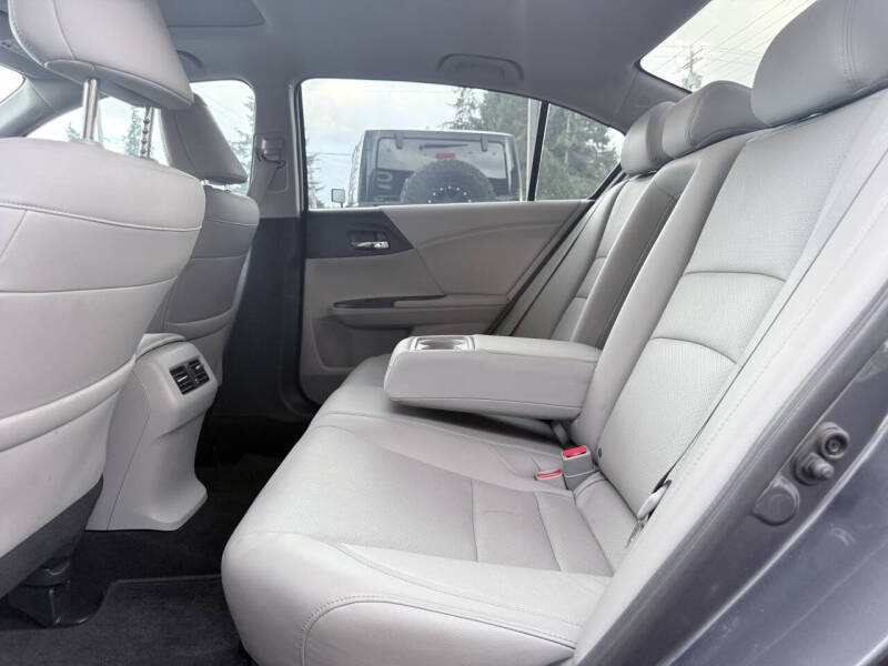 2017 Honda Accord EX-L w/Navi w/Honda Sensing