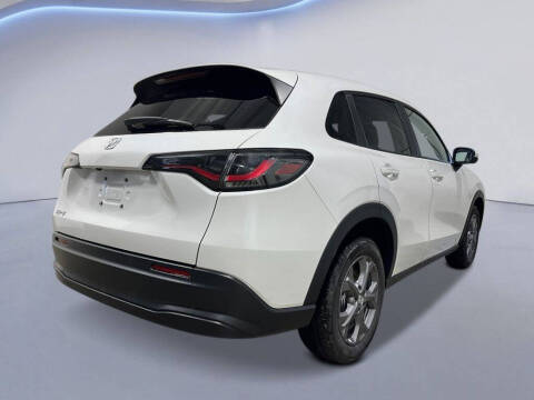 2027 Honda HR-V LX