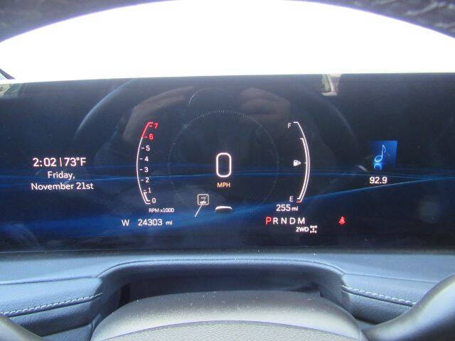 2024 Cadillac XT4 Premium Luxury