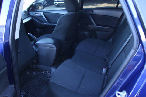 2013 Mazda MAZDA3 i Touring