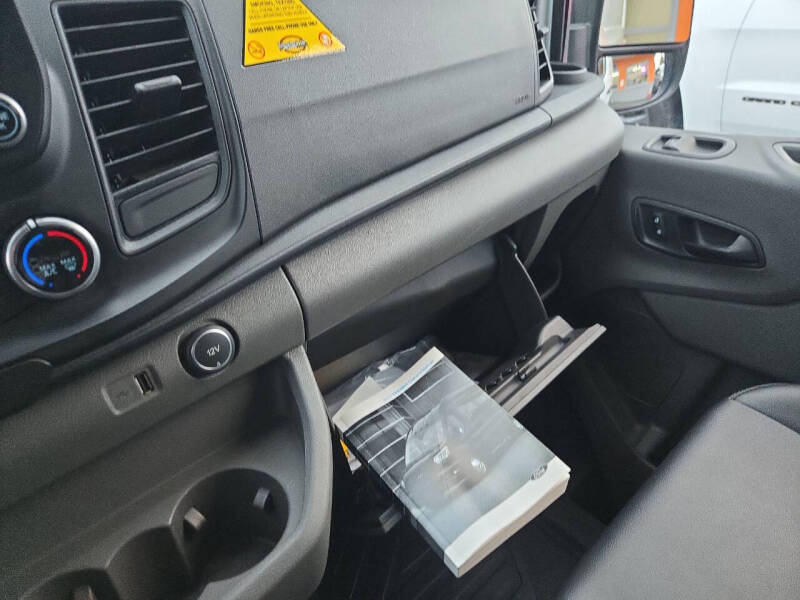 2022 Ford Transit 250