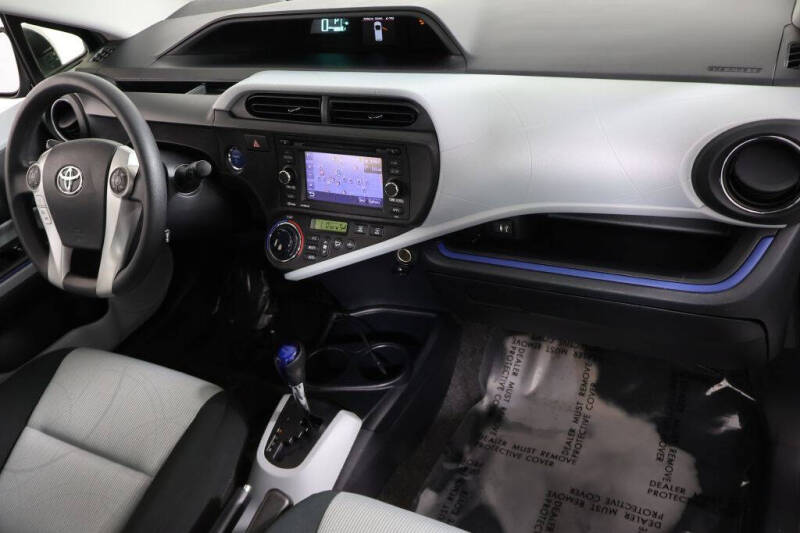 2012 Toyota Prius c