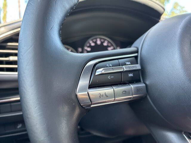 2022 Mazda Mazda3 Hatchback Carbon Edition