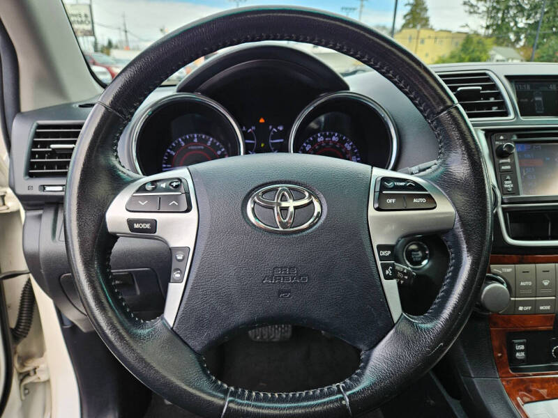 2013 Toyota Highlander Limited
