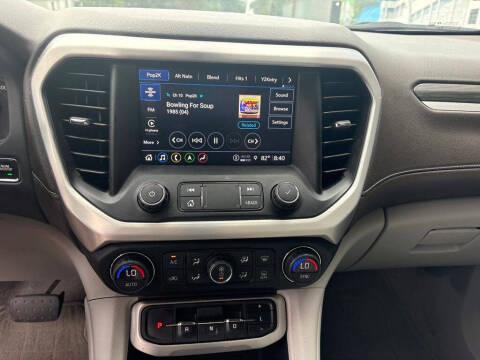 2021 GMC Acadia SLT