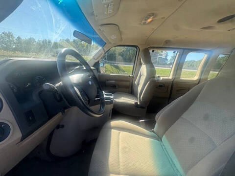 2010 Ford E-Series E-350 SD XL