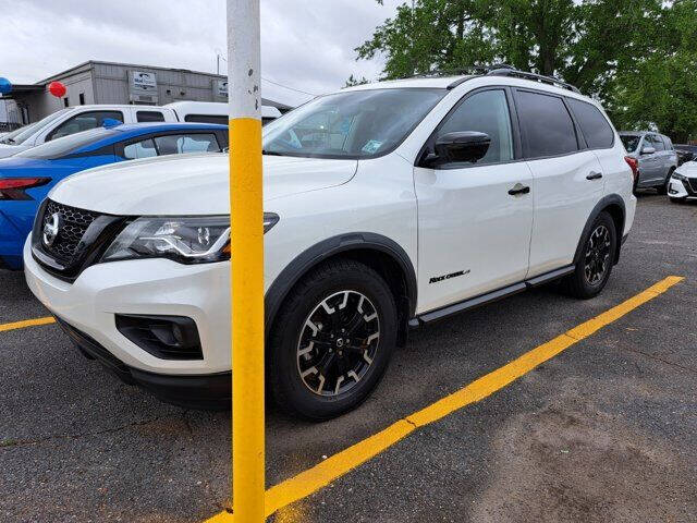 2019 Nissan Pathfinder SL