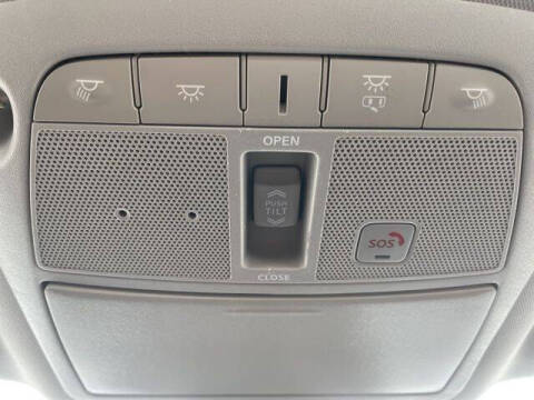 2020 Nissan Maxima Platinum