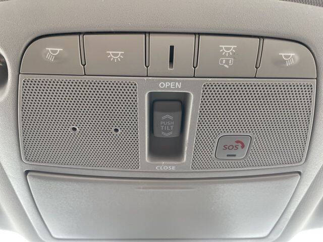 2020 Nissan Maxima Platinum