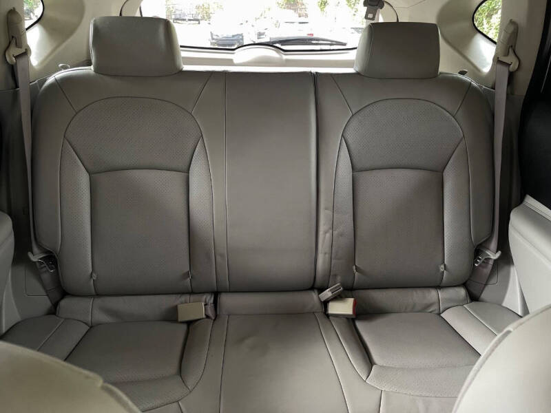 2009 Nissan Rogue SL