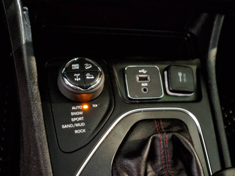 2019 Jeep Cherokee Trailhawk