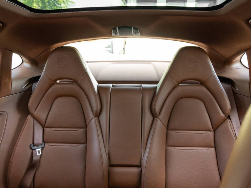 2023 Porsche Panamera