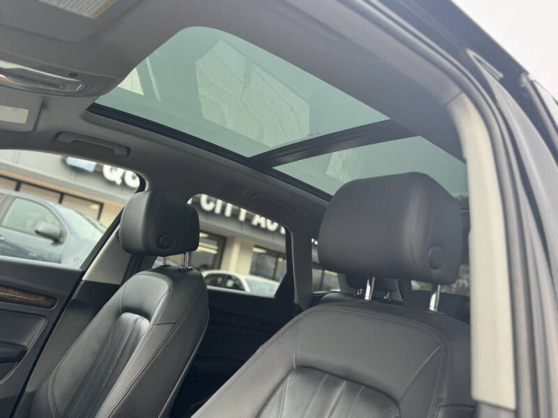 2018 Audi Q5 2.0T quattro Premium Plus