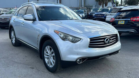 2012 Infiniti FX35