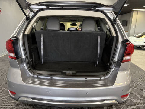 2019 Dodge Journey Crossroad