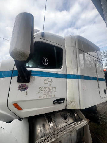 2015 Peterbilt 579