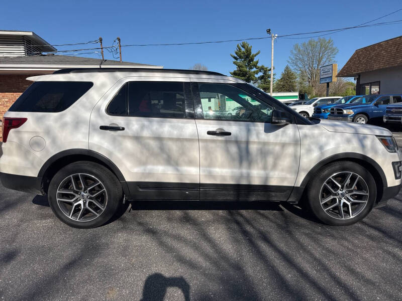 2017 Ford Explorer Sport