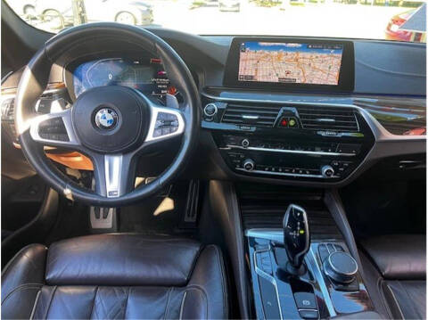 2020 BMW 5 Series 530i
