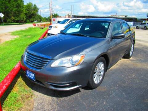2013 Chrysler 200 for sale at AUTO VALUE FINANCE INC in Stafford TX