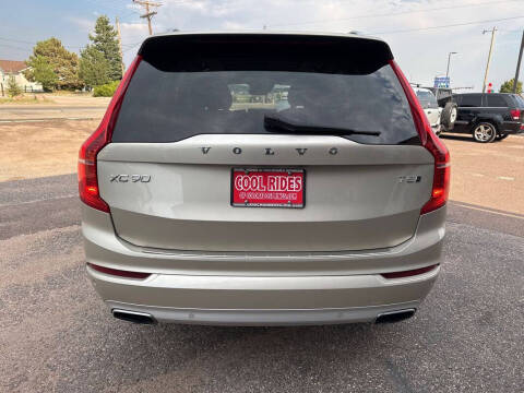 2016 Volvo XC90 T5 Momentum