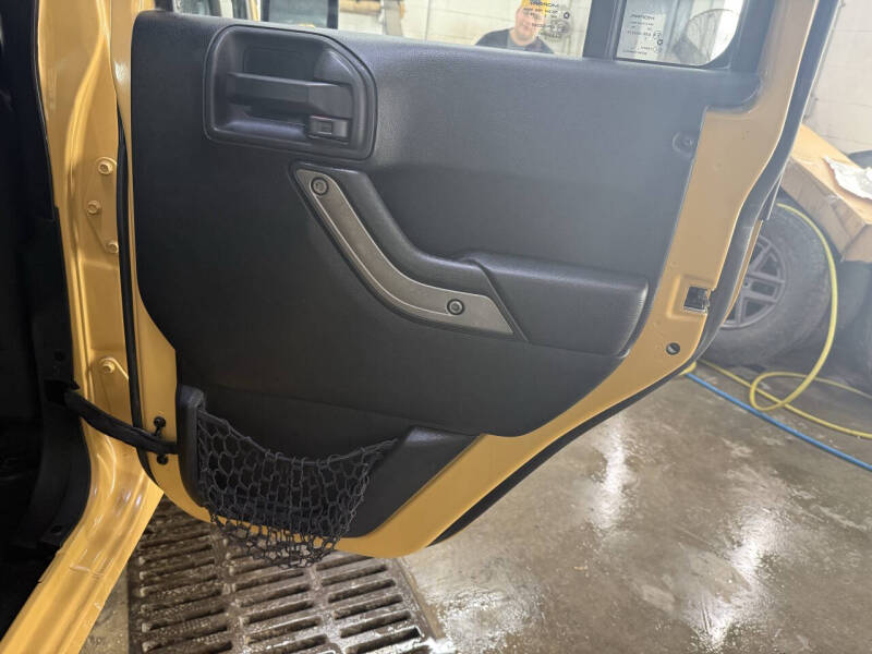 2014 Jeep Wrangler Unlimited Sport RHD