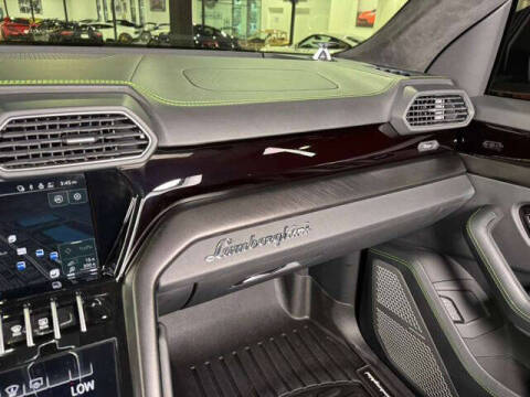 2022 Lamborghini Urus