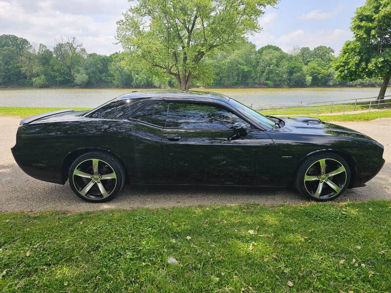Used 2014 Dodge Challenger R/T with VIN 2C3CDYBT1EH233044 for sale in Terre Haute, IN