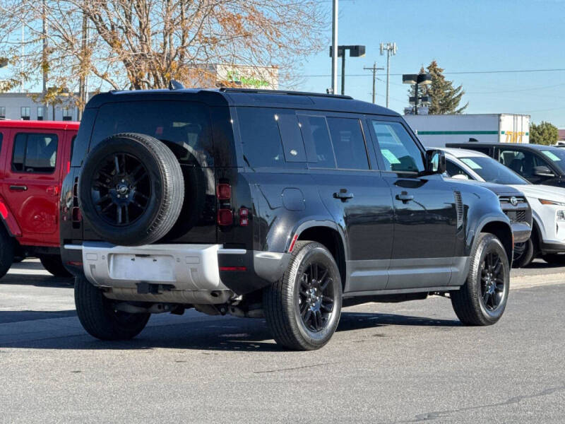 2024 Land Rover Defender 110 P300 S