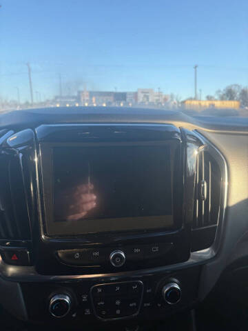 2018 Chevrolet Traverse LT Cloth