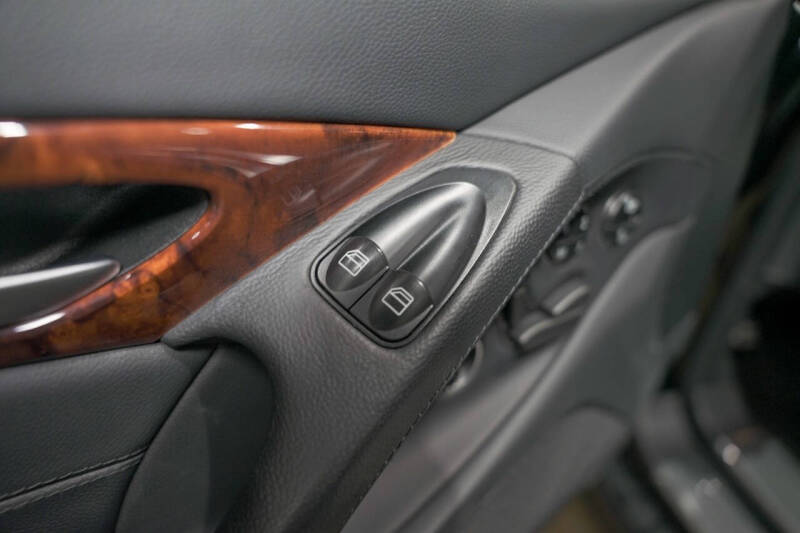 2007 Mercedes-Benz SL-Class SL 550