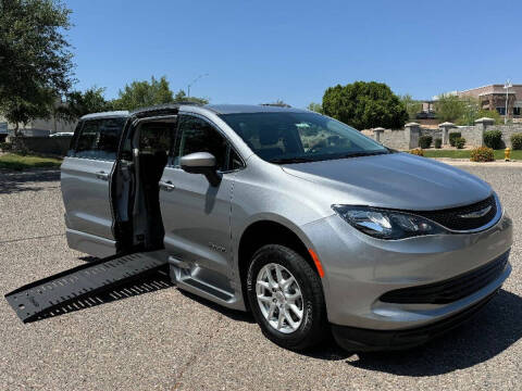 2020 Chrysler Voyager LXi